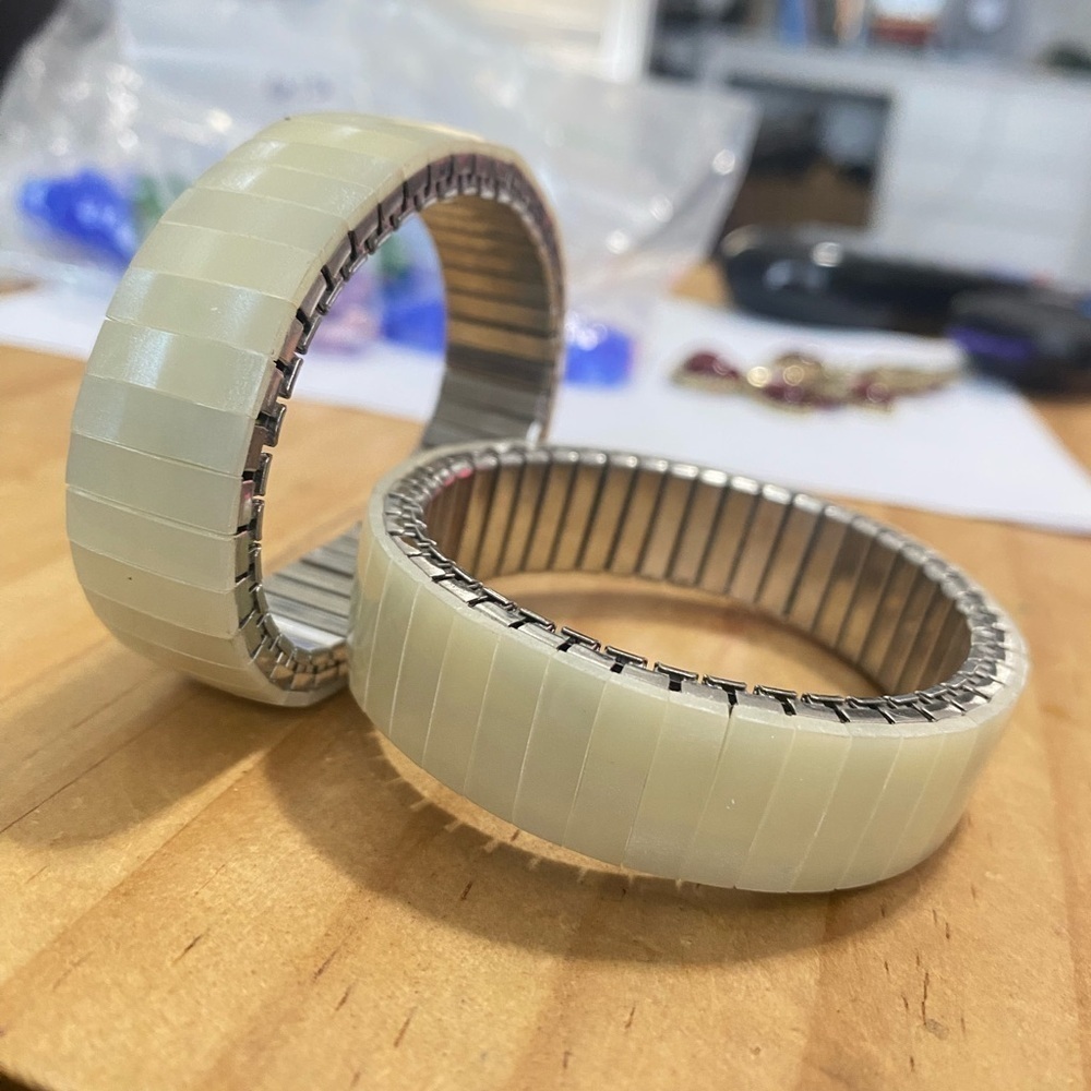 Mother of Pearl GEMSTONE STRETCH CUFF BRACELET